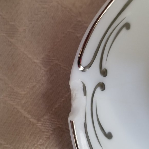 Gold China Baronet (Platinum Trim) Serveware - Picture 8 of 12